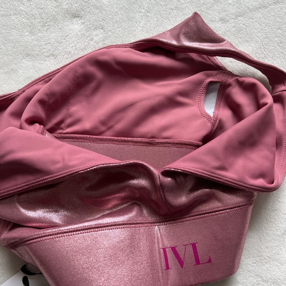 NWT IVL Shimmer Power Sports Bra - Picture 8 of 8